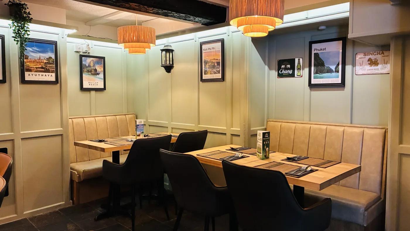 Booth seating at Jasmine Thai